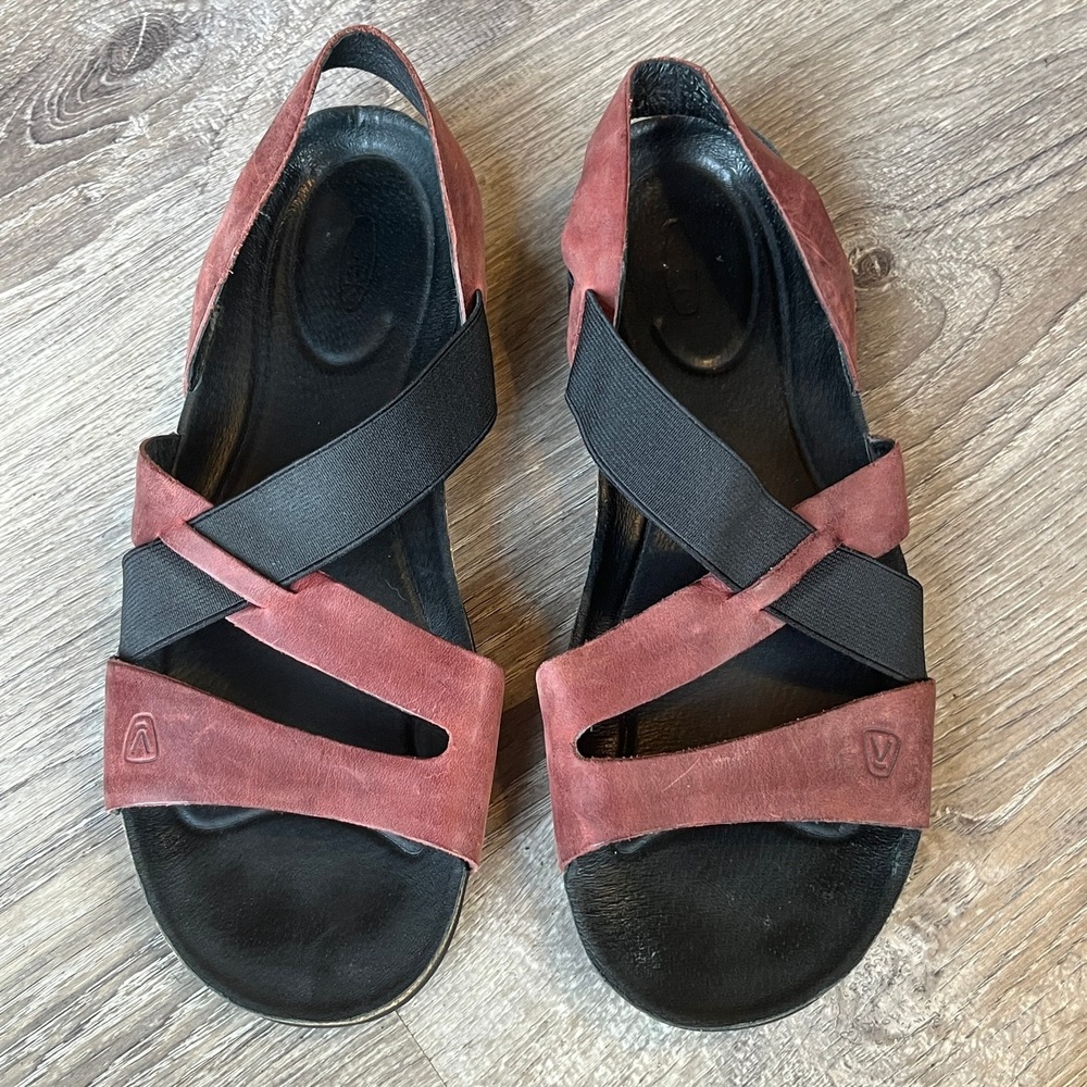 Keen Dauntless Strappy Travel Sandals Burgundy Leather Womens 9 UK 6.5 EU 39.5 - Picture 3 of 9